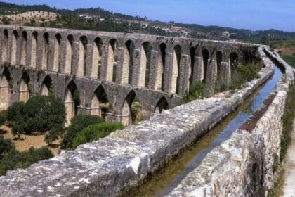 Atina 2000 Yıllık Su Kemerini Yeniden Kullanıma Açıyor