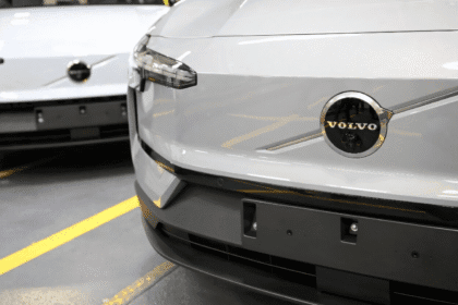 Volvo Cars, Elektrikli Araç Maliyetleri ve Tarifeler Nedeniyle Zarar Açıkladı