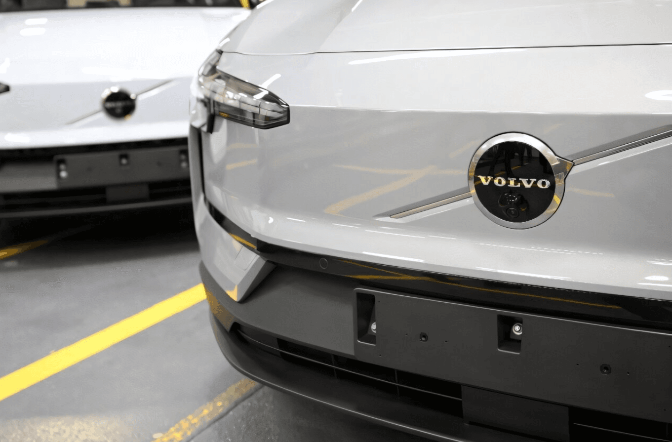 Volvo Cars, Elektrikli Araç Maliyetleri ve Tarifeler Nedeniyle Zarar Açıkladı