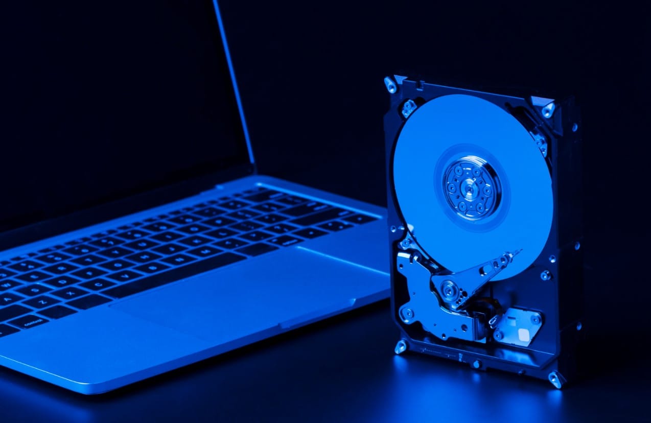 Yeni Alınan SSD'de 800 GB Profesyonel Yazılım Bulundu!