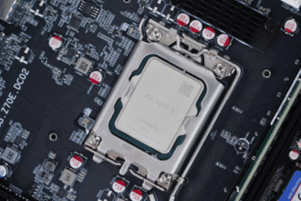 Zhaoxin KX-7000, MAXHUB’ın yapay zeka bilgisayarında tanıtıldı